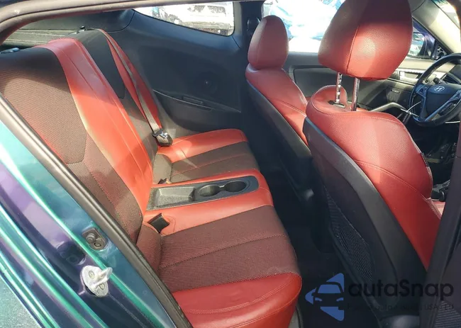 KMHTC6AE0FU226702: 74649485