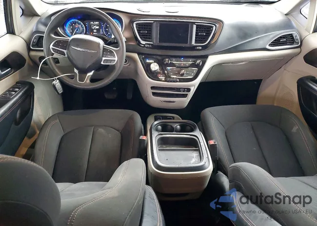 2C4RC1FG4JR118049: 99351025