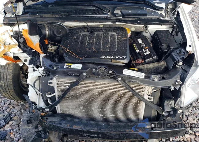 2C4RC1CG0FR674404: 97930425