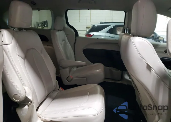 2C4RC1DG3MR532737: 74872035