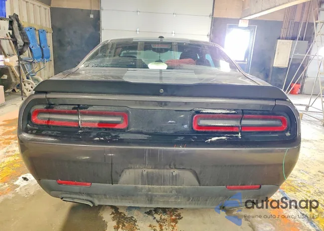 2C3CDZAG0GH337859: 73884645