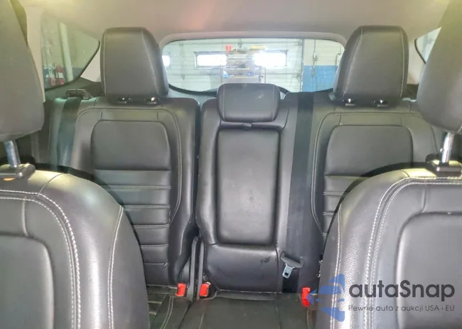 1FMCU0J97HUA21586: 72701165