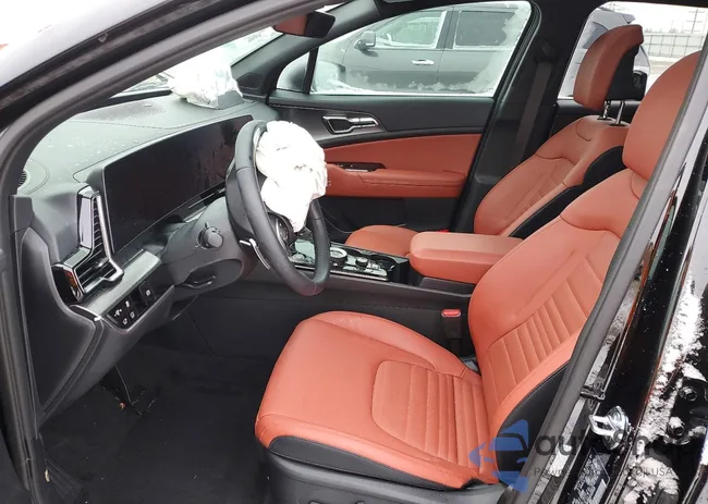 KNDPXCDG9S7259521: 98410065