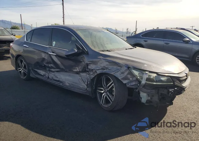 1HGCR2F57HA052492: 75260185