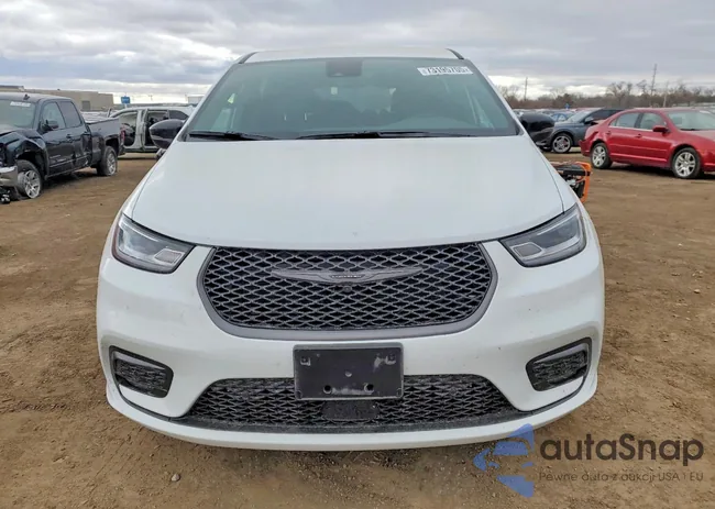 2C4RC3BG9TR167137: 73195705