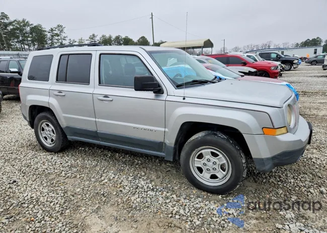 1C4NJRBB3CD576460: 99686645