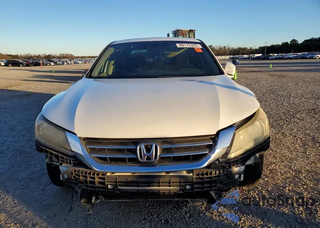 1HGCR3F84DA017516: 99175355