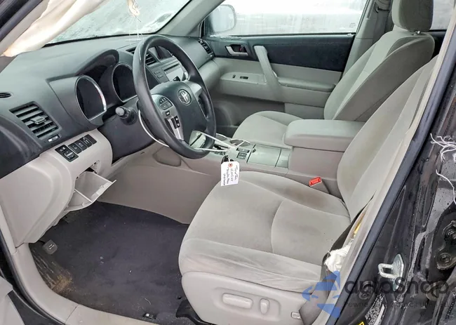 5TDBK3EH9CS095145: 97420095