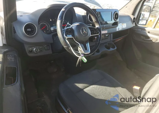 W1Y4ECHY5LP241977: 73827525