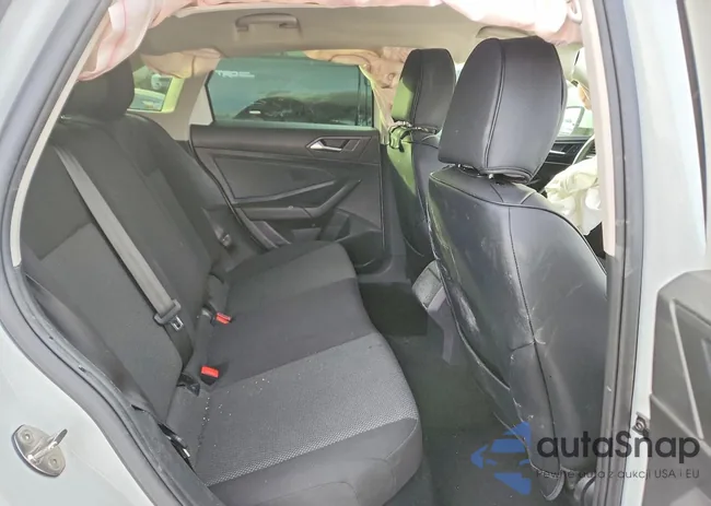 3VWN57BUXMM088409: 74701555