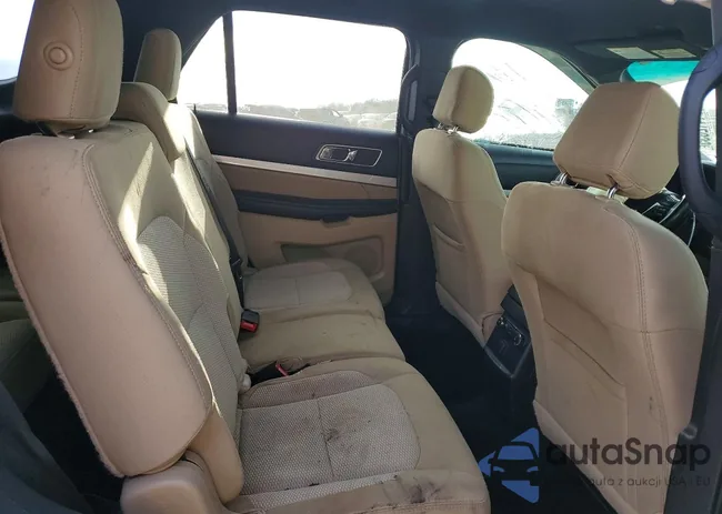 1FM5K7D82HGA44962: 74412655