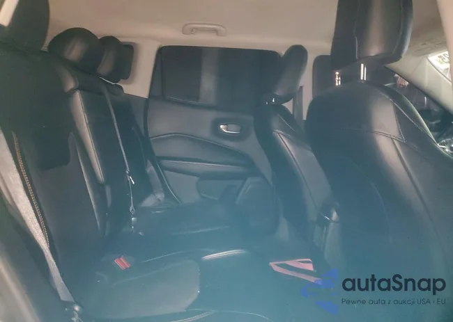 3C4NJDBB8JT262460: 73467135