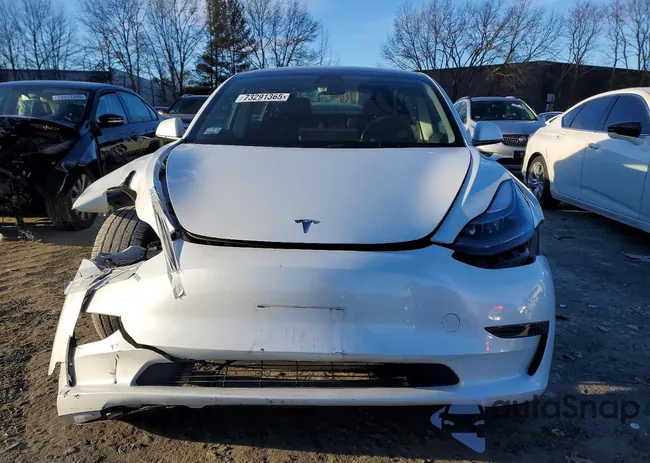 5YJ3E1EA2PF396949: 73291365