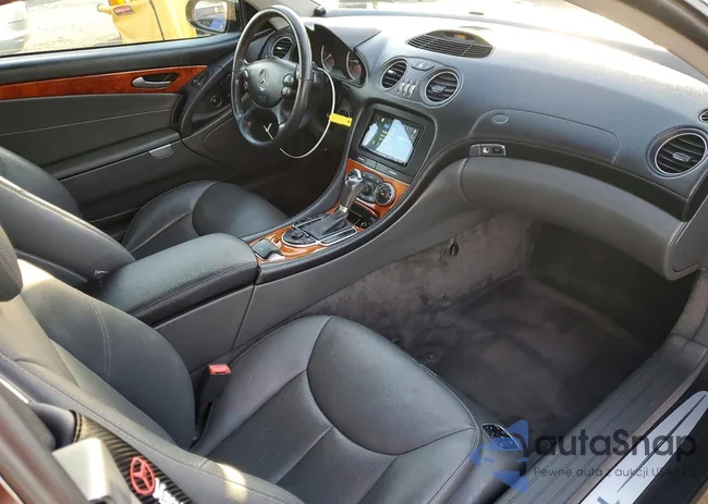 WDBSK75F85F101721: 75428775