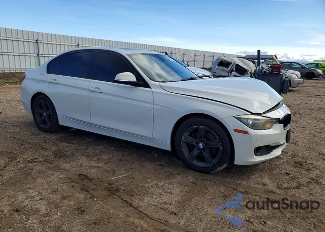 WBA3A5G54FNS90437: 98905265