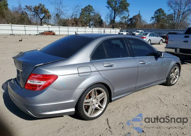 WDDGF4HB6DA833740: 72766935