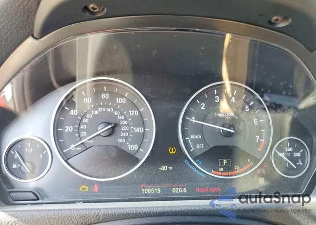 WBA8B9G32HNU52304: 99367615