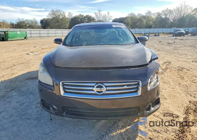 1N4AA5AP4CC819774: 72644905