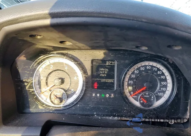 3C6UR5DL7JG218269: 73715105