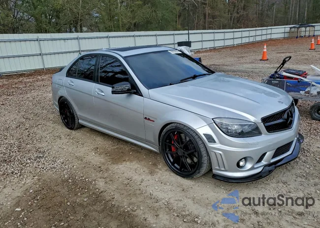 WDDGF7HB1AF453317: 99932575