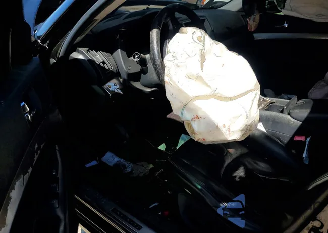 JN1CV6AP7FM501324: 74902135