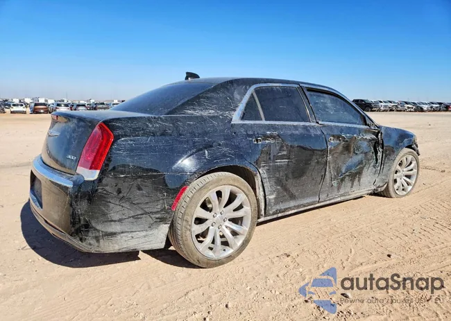 2C3CCAAG1JH276002: 72699355