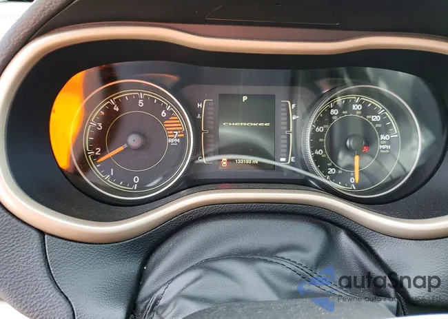 1C4PJLAB5HW508390: 74019385