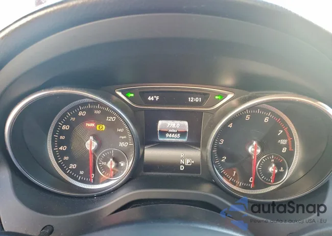 WDDSJ4EB4JN590429: 74035565