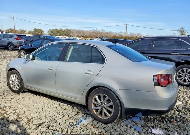 3VWRZ7AJ6AM047459: 72684035