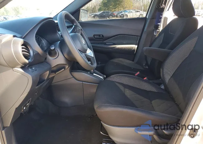 3N1CP5CU6KL501665: 72437135