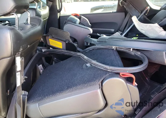 1C4RDJDG4NC212236: 73318485