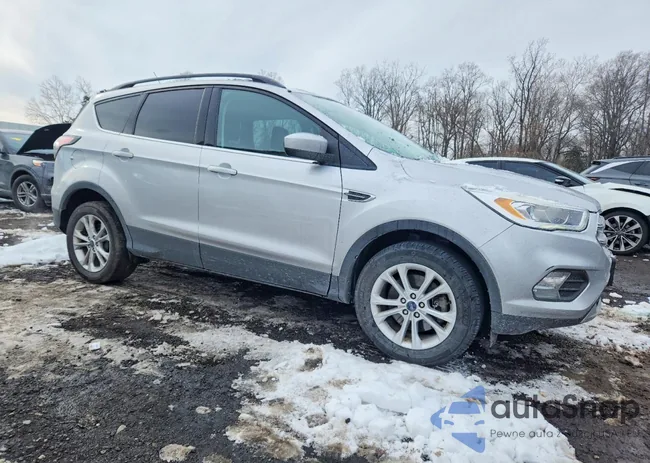 1FMCU9HD8JUB74787: 74874435