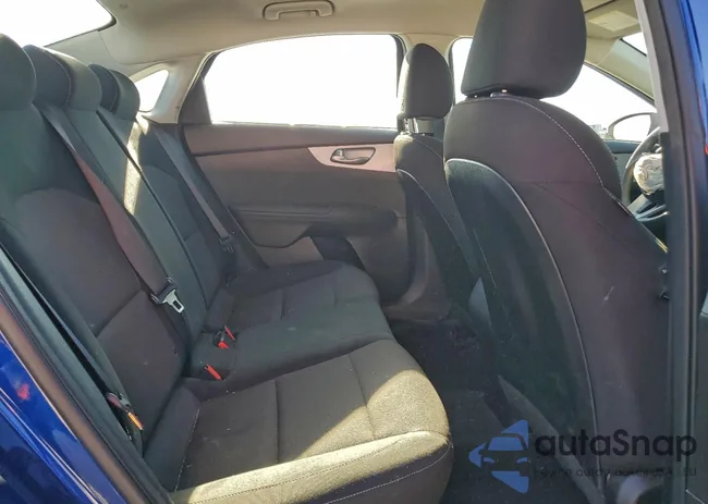 3KPF24AD2PE552002: 73903255