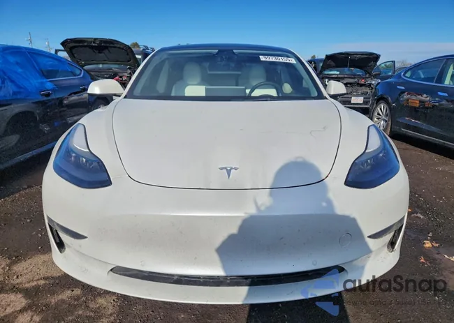 5YJ3E1EC6NF192833: 99730155