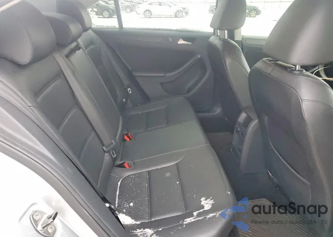 3VWD07AJ7EM294919: 73450145