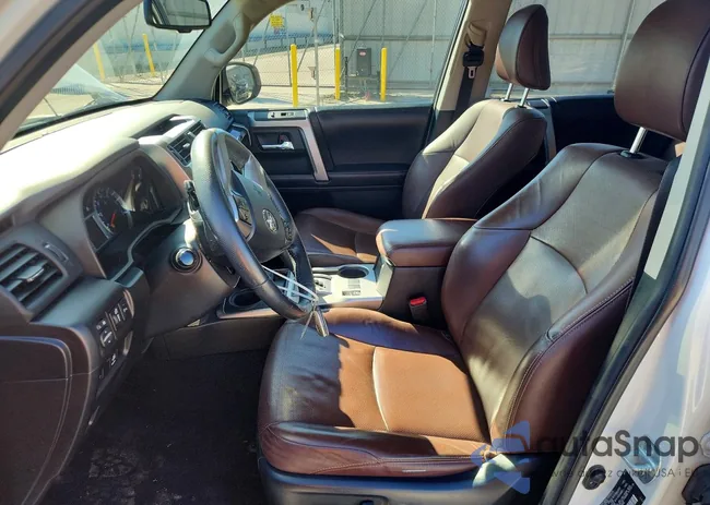 JTEBU5JR9G5370945: 73098735