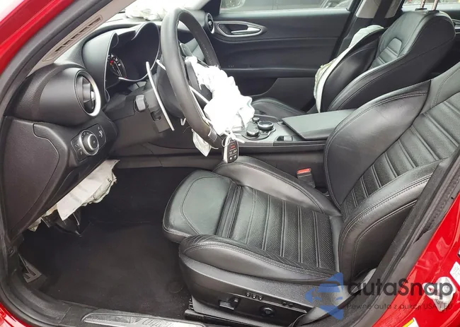 ZARFAEENXH7549853: 73587055