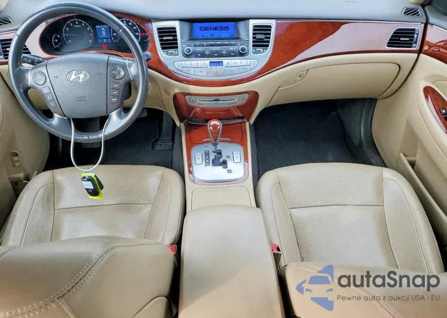 KMHGC4DD0CU177585: 73891005