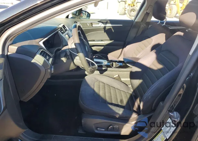 3FA6P0H7XER276383: 73064685