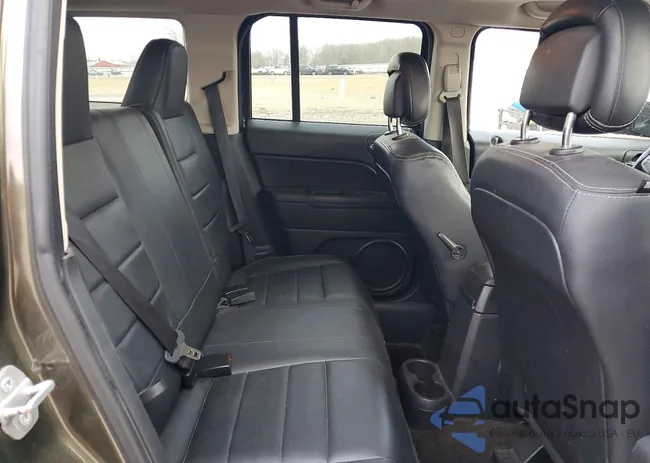 1C4NJPFA2GD548628: 98786345