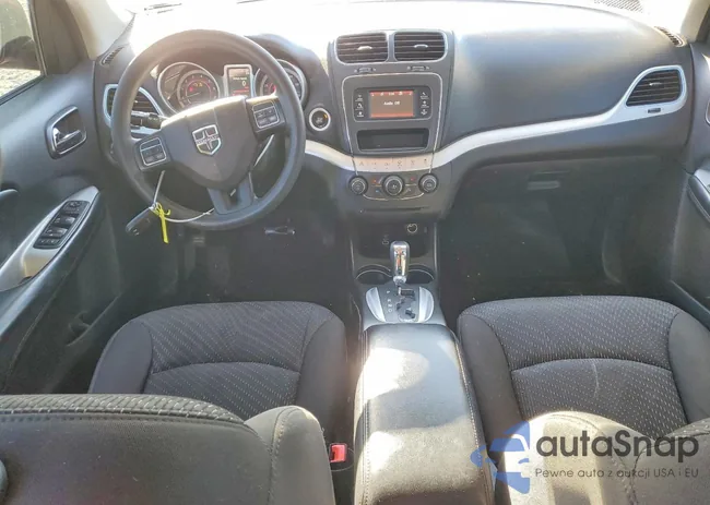 3C4PDCAB5JT439557: 73597685