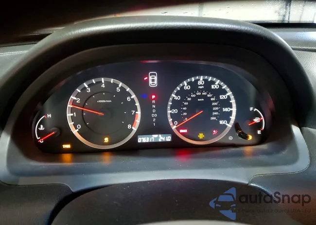 1HGCP2F72BA000525: 73976485