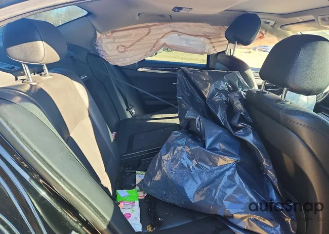 WBA5B3C52GG258513: 73801805