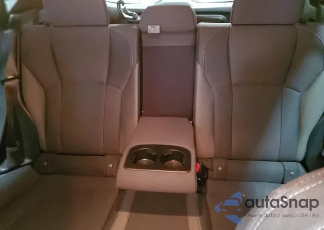 JF2GUHDC5S8273186: 73304865