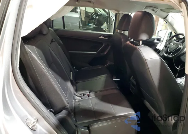 3VV2B7AX5LM040228: 75273655