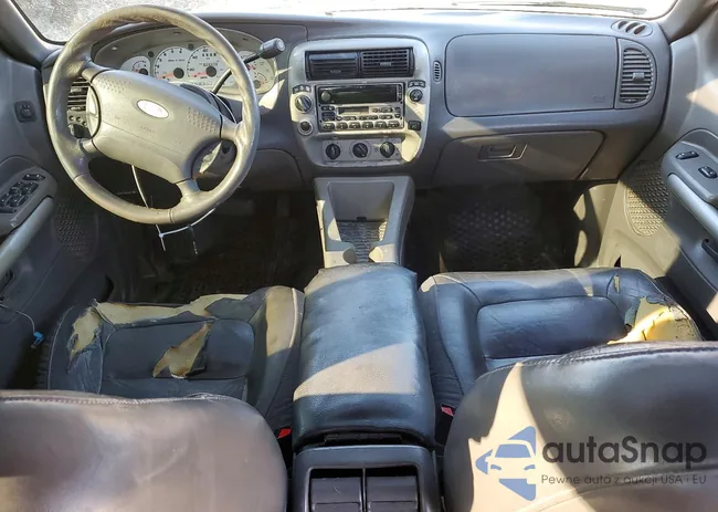 1FMZU77E82UC46713: 73893825