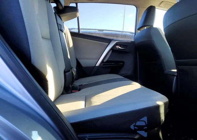 JTMDJREVXHD063487: 72404145