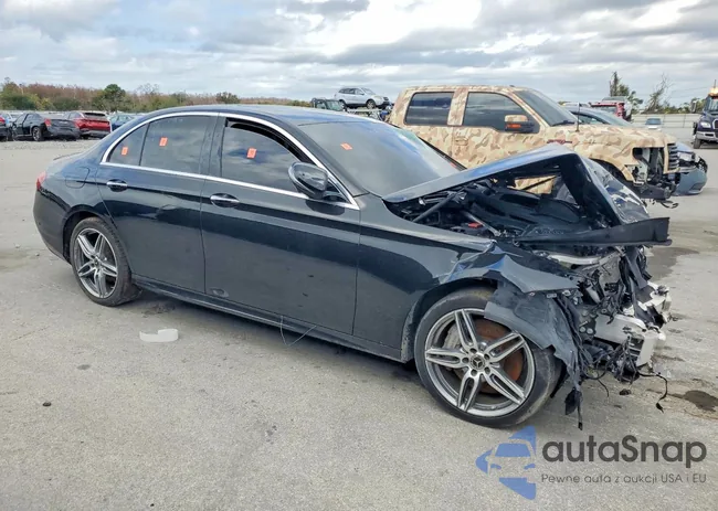 WDDZF4JB4KA509668: 72522885