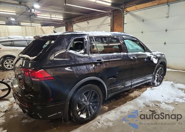 3VV8B7AX4NM029671: 74555555