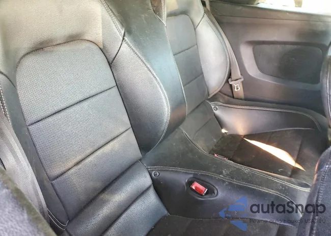 1FATP8UH5L5118713: 72835285